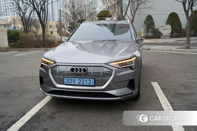 Audi e-Tron id 3812790 из Кореи 9