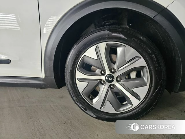 Kia Niro Plus id 4201934 из Кореи 10