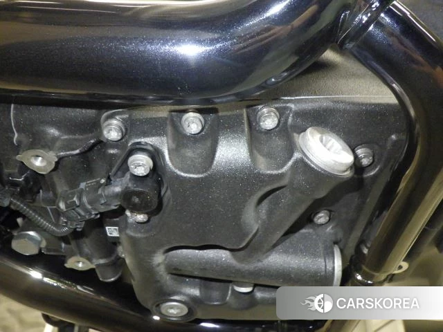 Engine photo