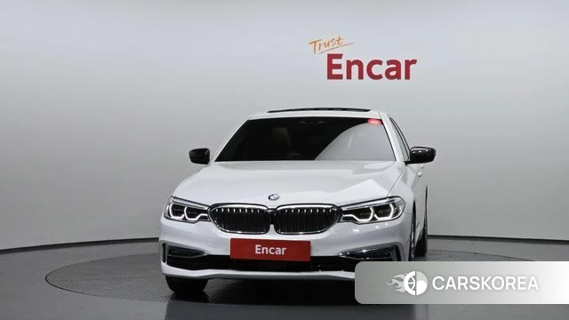 BMW 5 Series (G30) id 4339839 из Кореи 13
