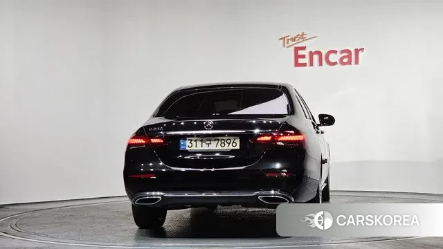 Mercedes-Benz E-Class W213 id 3639642 из Кореи 13