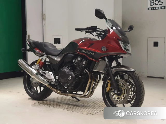 Проданный Honda CB400SF BOLDOR 2017 из Японии, фото 4