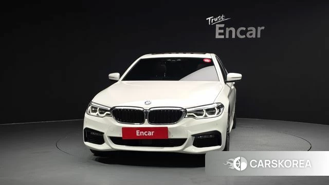 BMW 5 Series (G30) id 4459263 из Кореи 23