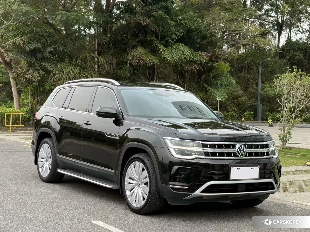 Volkswagen Tourang 2023 Черный из Китая, фото 6