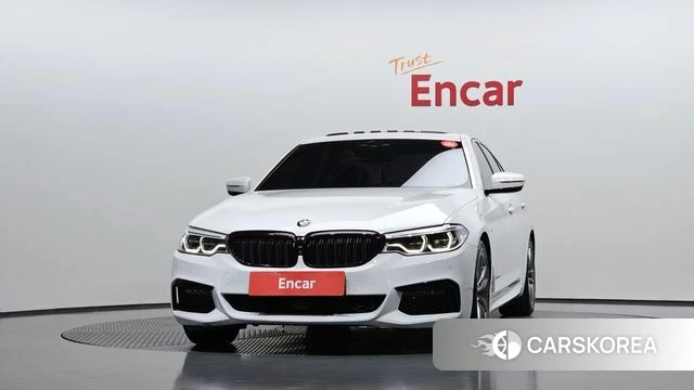 BMW 5 Series (G30) id 4496362 из Кореи 23