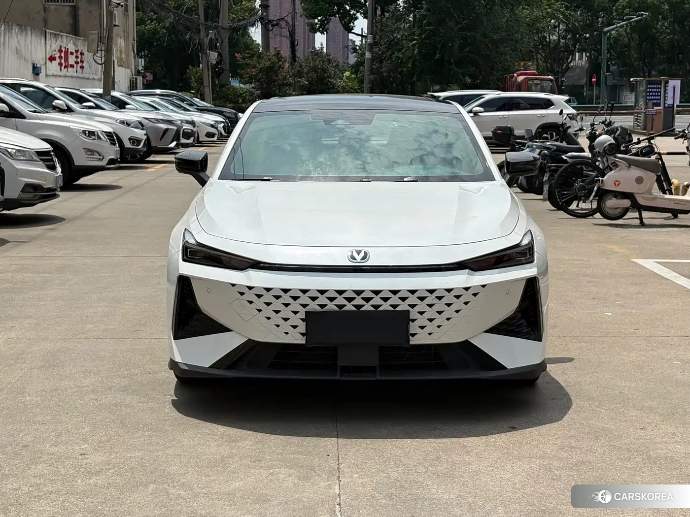 Chang'an UNI-V id 4617159 из Китая 7