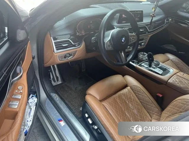 BMW 7 Series (G11) 2020 Серебристо-серый из Кореи, фото 3