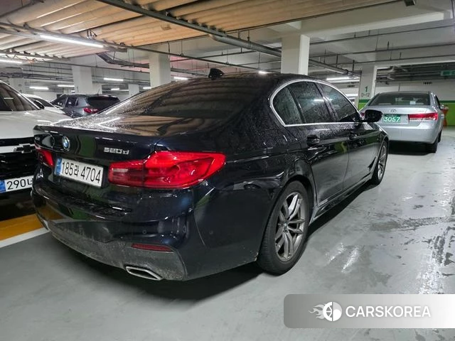 BMW 5 Series (G30) id 4496138 из Кореи 11