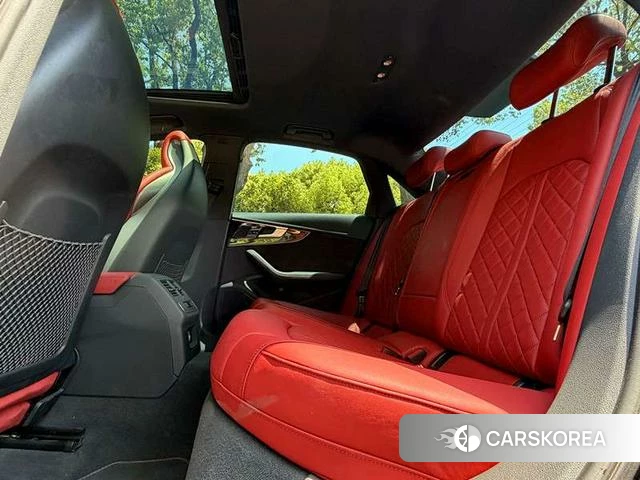 Audi S4 id 4272644 из Китая 9