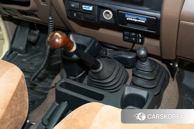 Toyota Land Cruiser 70 Series id 4239556 из Китая 17