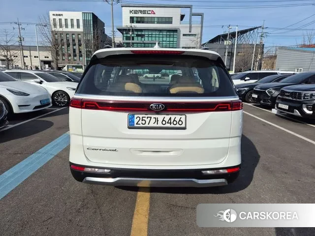 Kia Carnival 4th generation id 3607576 из Кореи 13