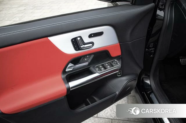 Mercedes-Benz GLA AMG id 4258655 из Китая 22