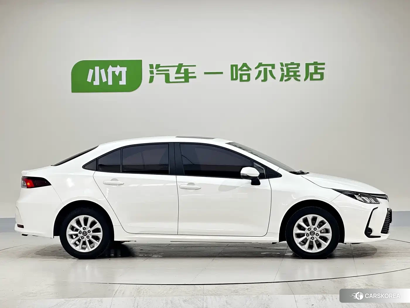 Toyota Corolla id 4628151 из Китая 16