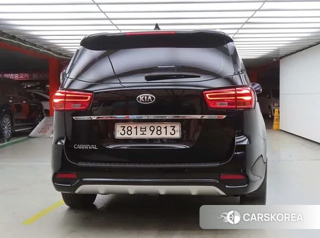 Kia The New Carnival id 3573980 из Кореи 13