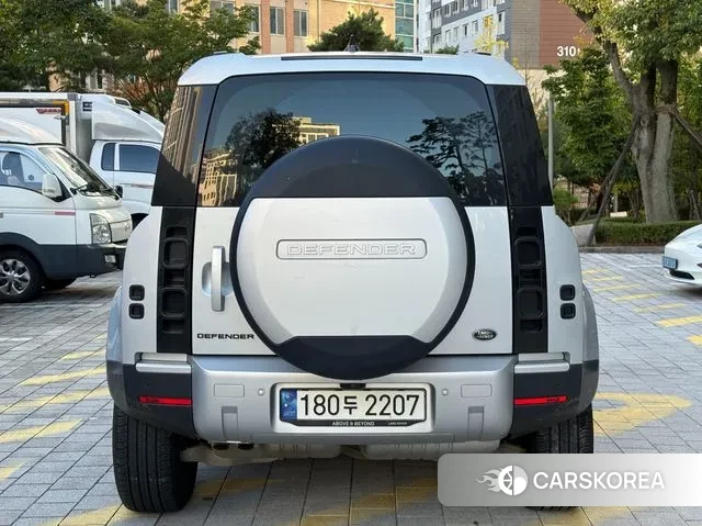 Land Rover Defender (L663) 2021 Серебряный из Кореи, фото 5