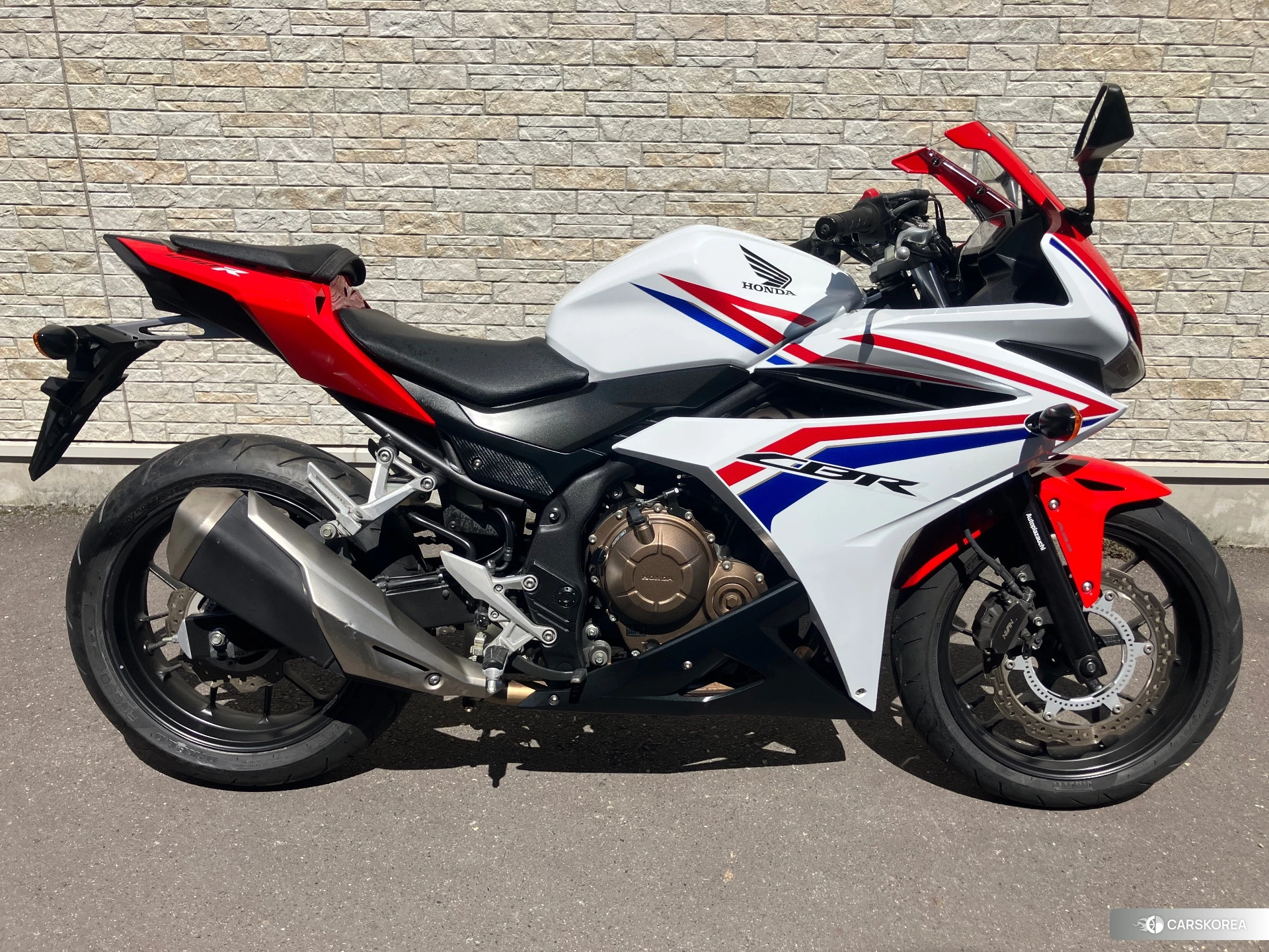 Проданный Honda CBR400R ABS 2016 из Японии, фото 2