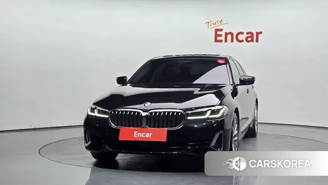 BMW 5 Series (G30) id 3765601 из Кореи 13