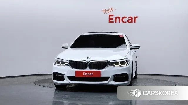 BMW 5 Series (G30) id 3622529 из Кореи 13