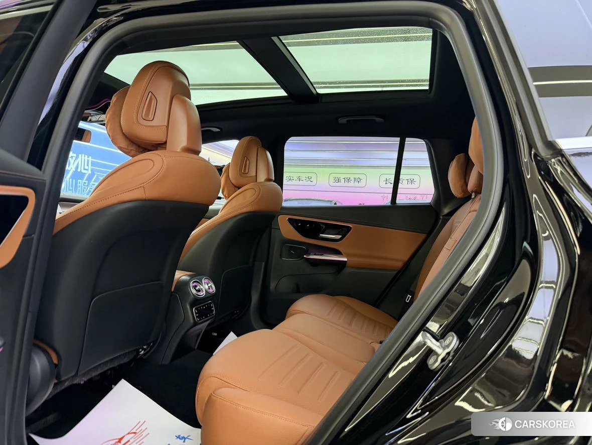 Mercedes-Benz GLC 2025 Черный из Китая, фото 5