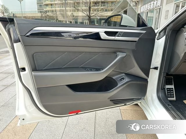Volkswagen CC id 4262064 из Китая 18