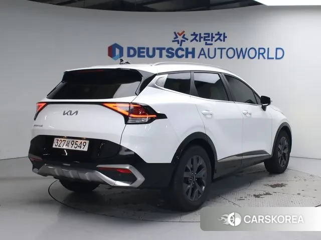Kia Sportage 5th Generation 2021 Белый из Кореи, фото 3
