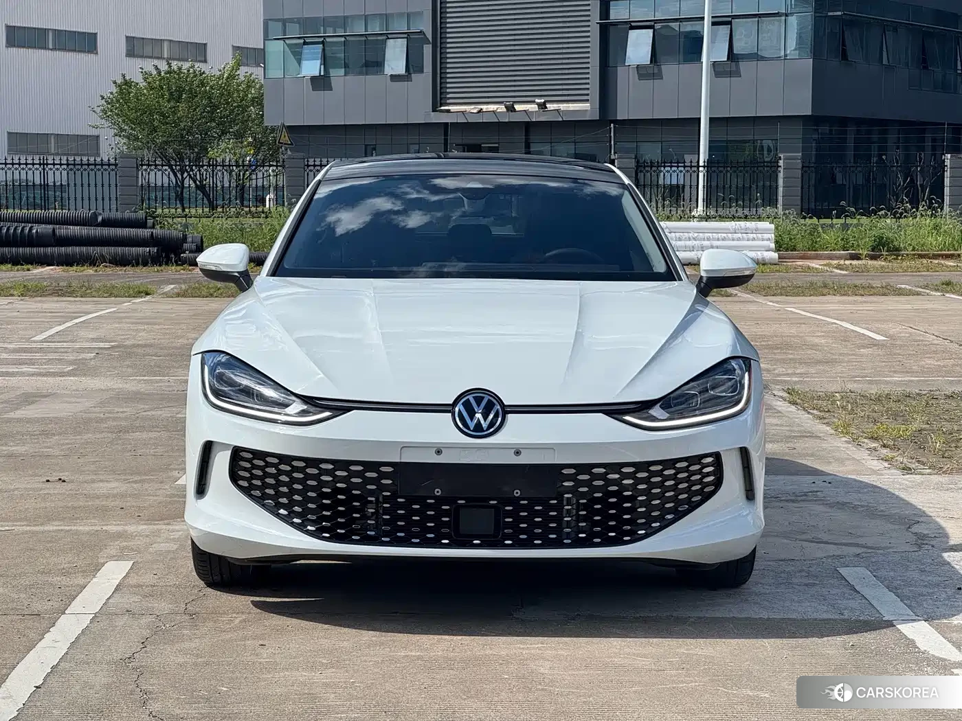 Volkswagen Lamando 2024 Белый из Китая, фото 4