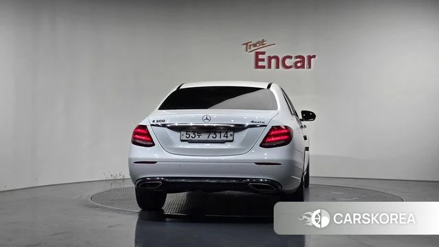 Mercedes-Benz E-Class W213 id 4397721 из Кореи 23