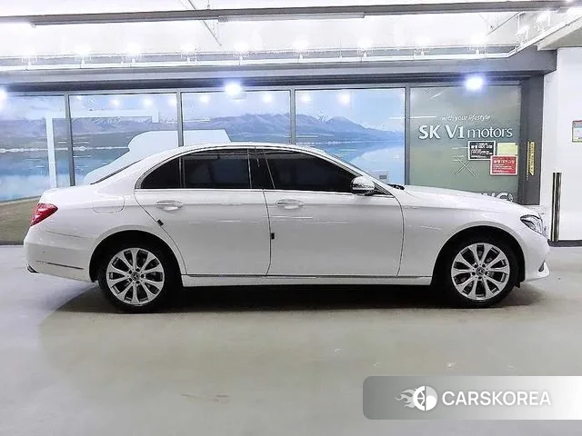 Mercedes-Benz E-Class W213 id 3484291 из Кореи 13