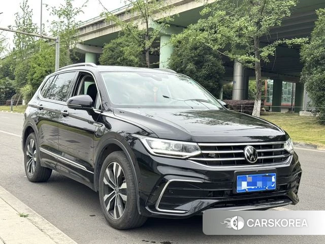 Volkswagen Tiguan L 2023 Черный из Китая, фото 3