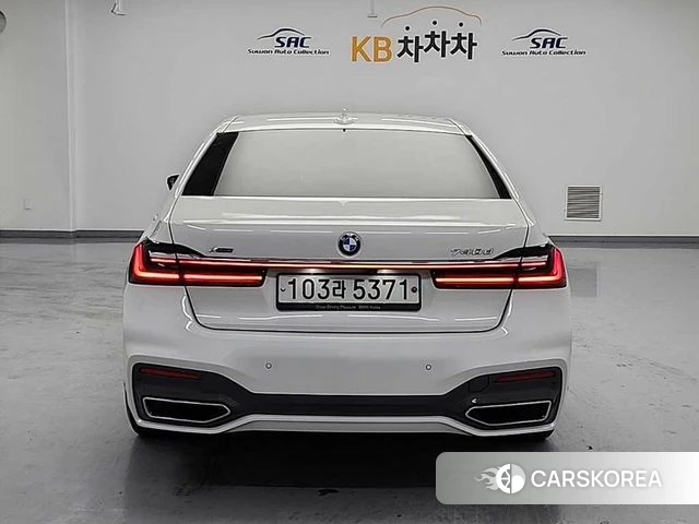 BMW 7 Series (G11) id 4604742 из Кореи 11