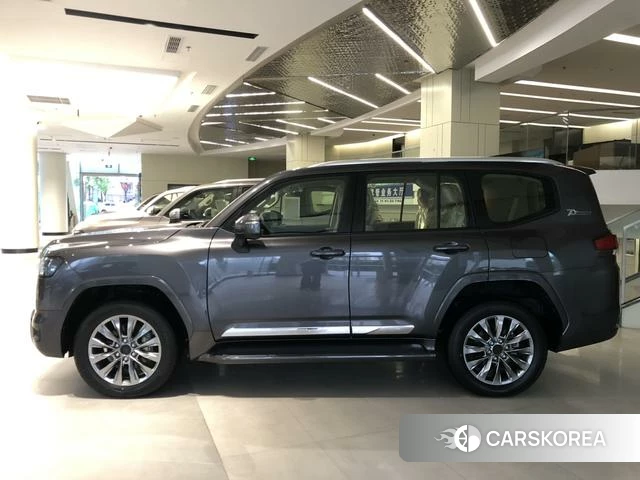 Toyota Land Cruiser 70 Series id 4297787 из Китая 23