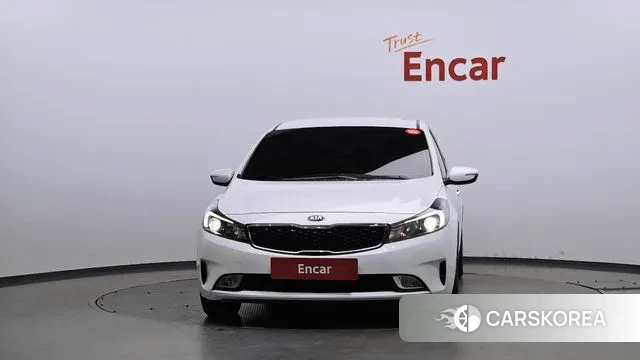 Kia The New K3 id 3480347 из Кореи 13