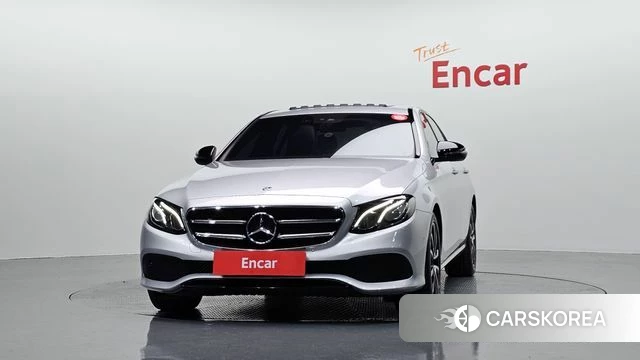 Mercedes-Benz E-Class W213 id 3916549 из Кореи 13