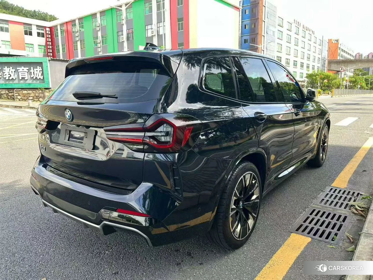 BMW iX3 2023 Черный из Китая, фото 3
