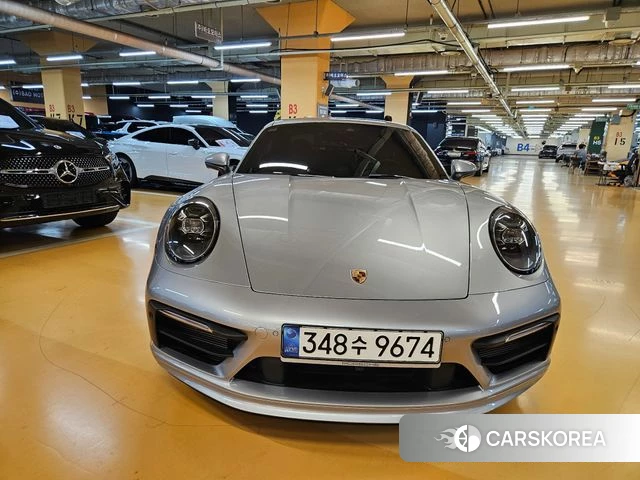 Porsche 911(992) id 4594472 из Кореи 13