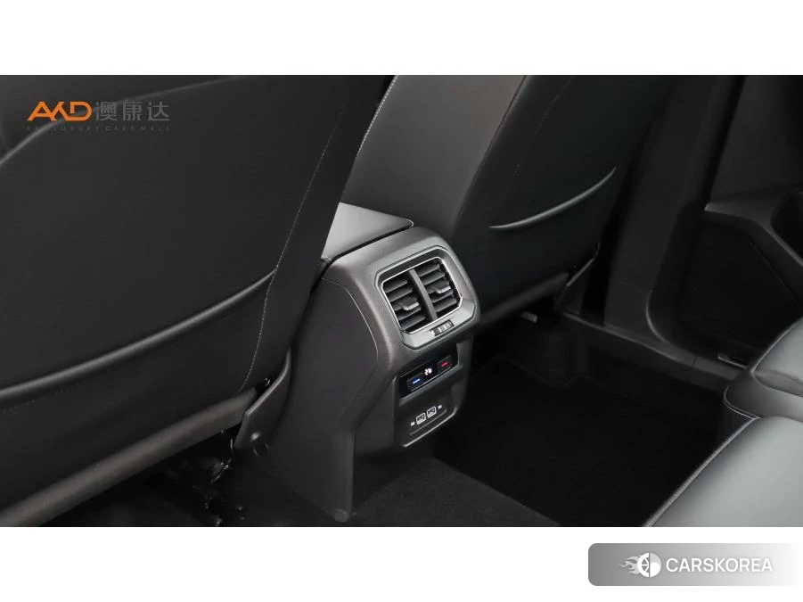 Volkswagen Tiguan L 2019 Серебристо-серый из Китая, фото 3