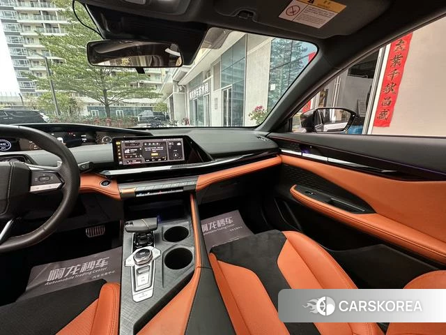Chang'an UNI-V id 4380411 из Китая 18
