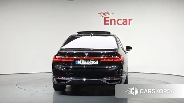 BMW 7 Series (G11) id 3405973 из Кореи 13