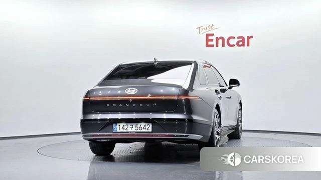 Hyundai Grandeur (GN7) id 3864086 из Кореи 13