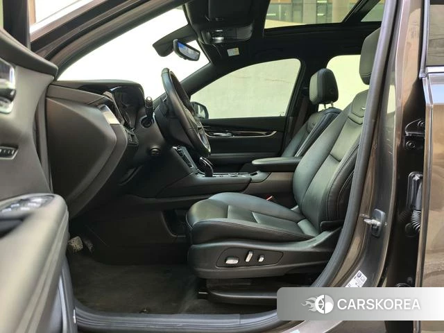 Cadillac XT6 id 4213614 из Китая 9