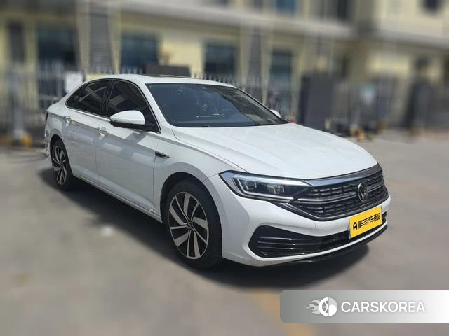 Volkswagen Sagitar 2024 Белый из Китая, фото 3