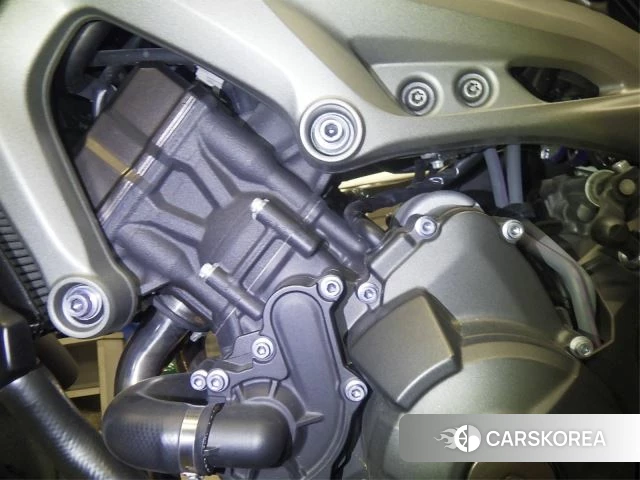 Engine photo