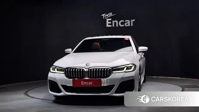 BMW 5 Series (G30) id 3054018 из Кореи 13