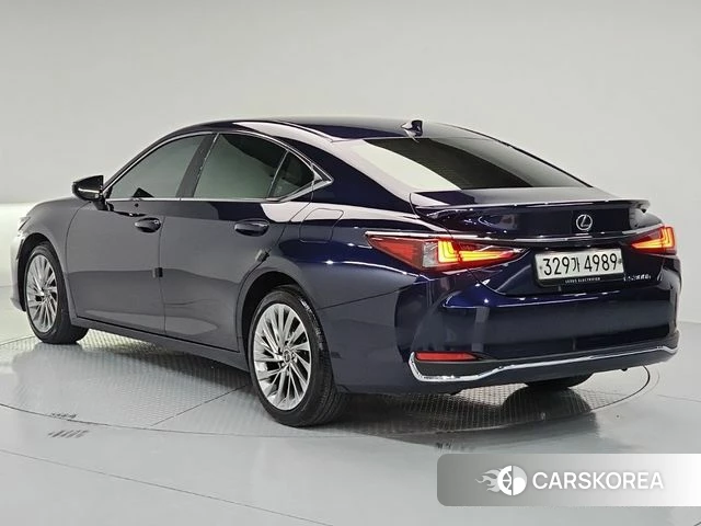 Lexus ES300h 7th generation id 4571966 из Кореи 13