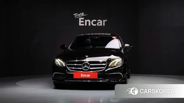 Mercedes-Benz E-Class W213 id 3144624 из Кореи 13