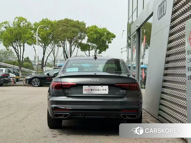 Audi A4L 2024 Темно-серый из Китая, фото 3