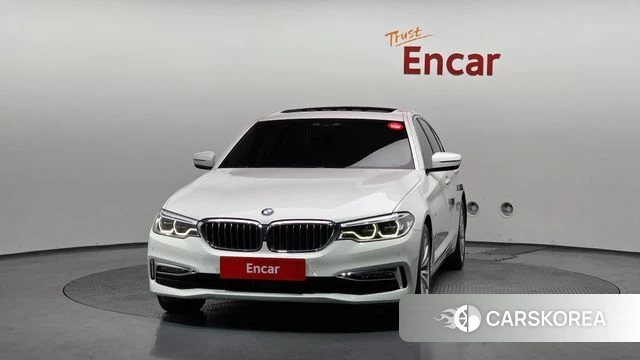 BMW 5 Series (G30) id 4310859 из Кореи 23