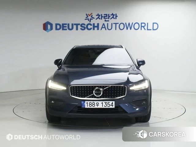 Volvo V60 Cross-Country 2nd Generation id 4602369 из Кореи 13