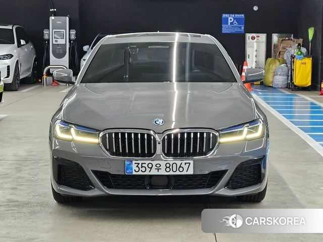 BMW 5 Series (G30) id 4631699 из Кореи 13
