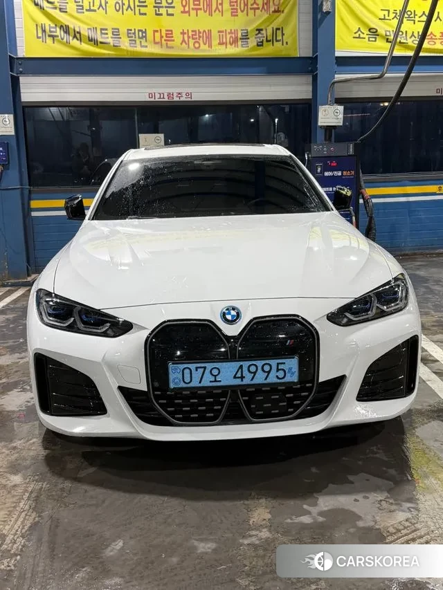 BMW i4 2022 Белый из Кореи, фото 3